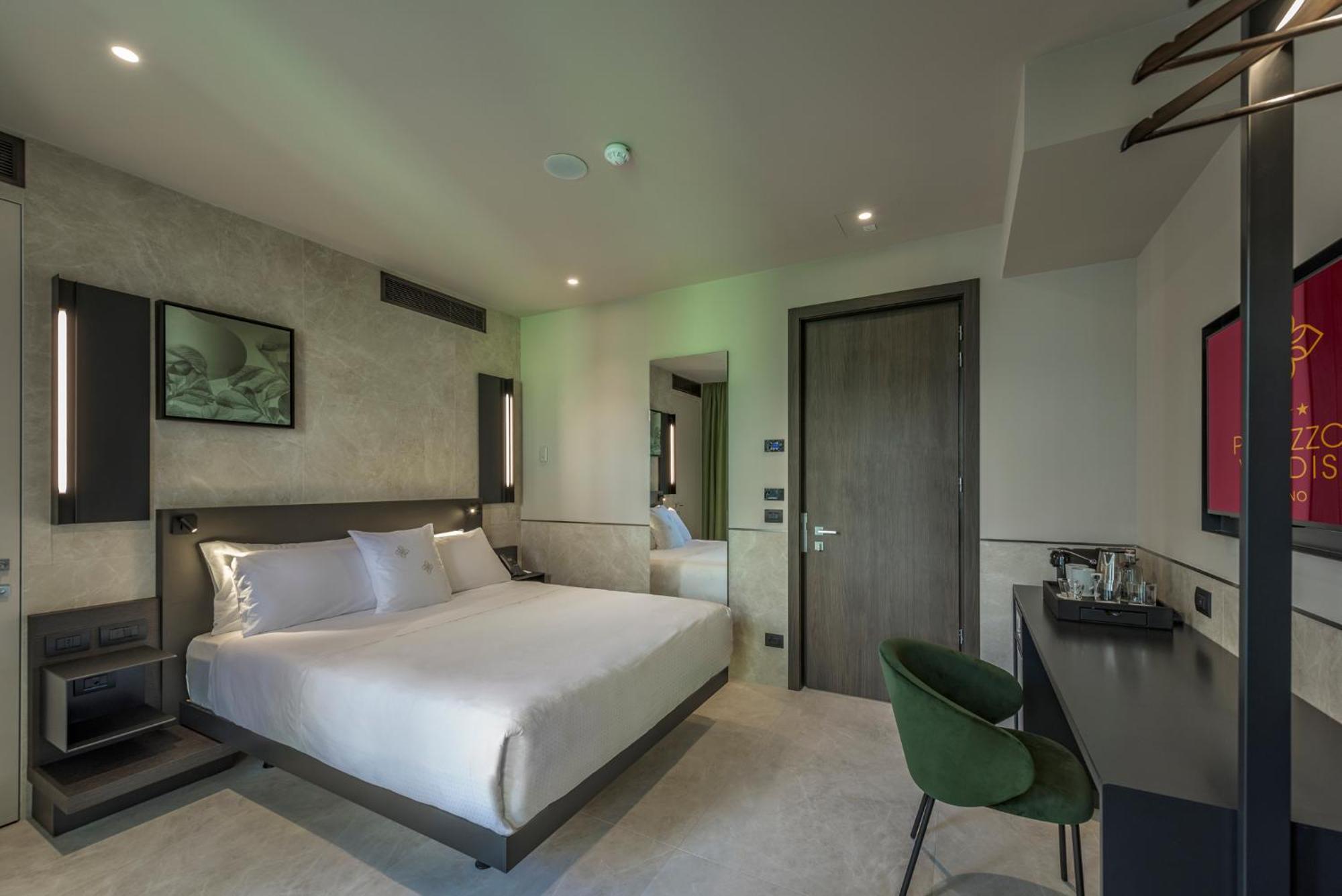 Palazzo Viridis Hotel Milaan Buitenkant foto